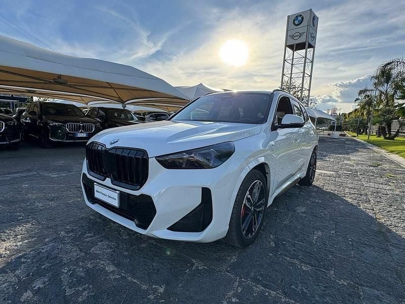 Usata 2024 BMW X1 Comfort Edition SUV | 47.900 € (Cara) - Immagine 1/3