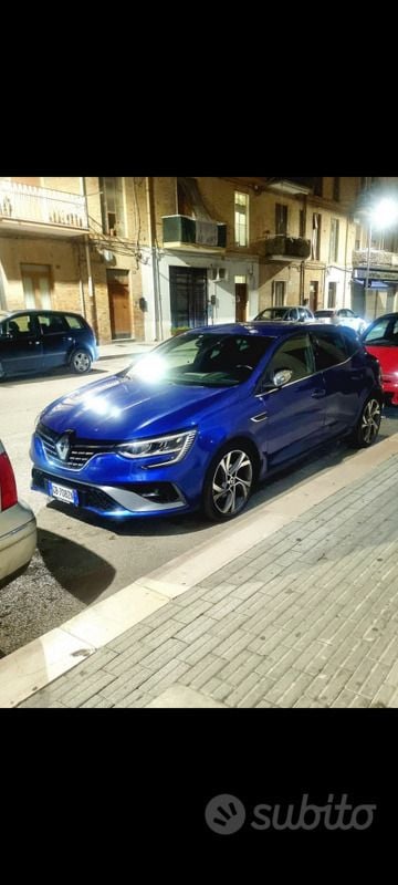 Blu Usata 2020 Renault Mégane IV R.S. Tre volumi | 14.800 € (Cara) - Immagine 1/4