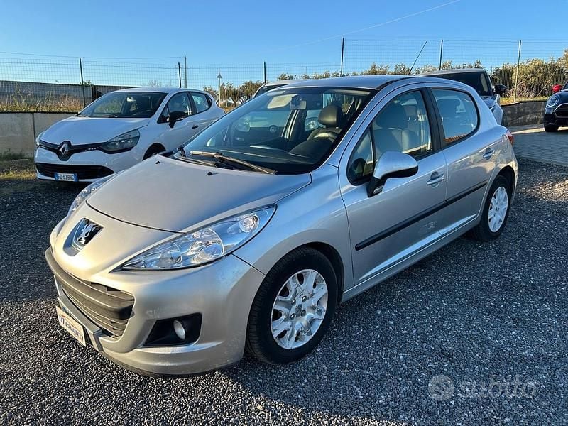 Usata Peugeot 207 75 CV (55 kW) 2008 Grigio Berlina