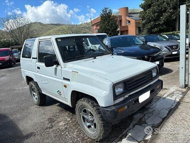 Usata Daihatsu Terios 69 CV (50 kW) 1992 Bianco SUV