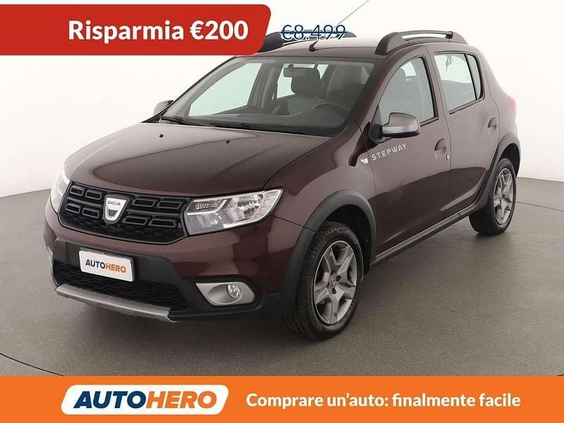 Usata Dacia Sandero Stepway 90 CV (66 kW) 2017 Marrone Utilitaria