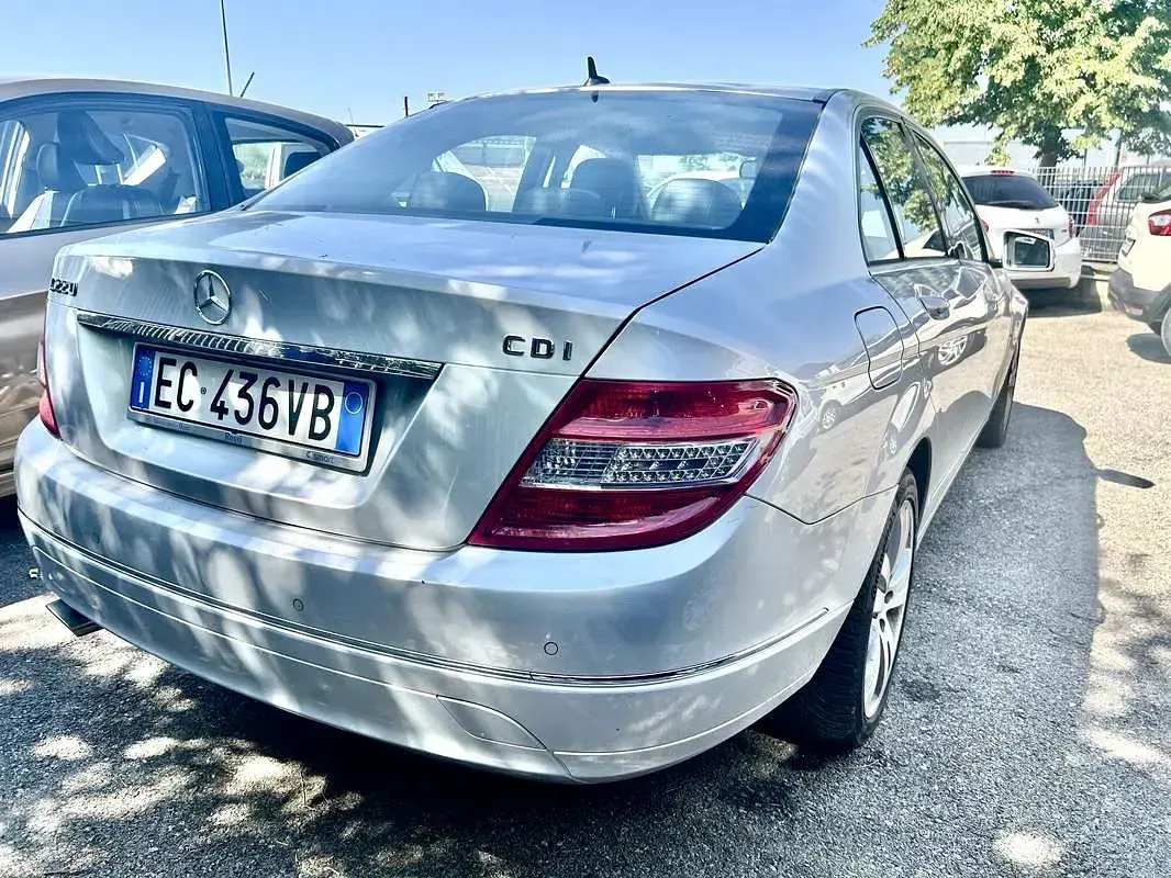Usata Mercedes C220 Avantgarde 170 CV (125 kW) 2010 Berlina