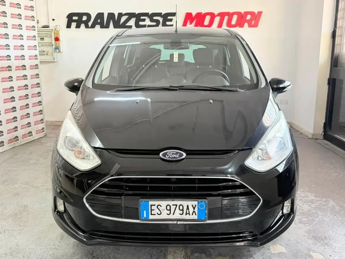 Usata Ford B-MAX Titanium 75 CV (55 kW) 2013 Nero Monovolume