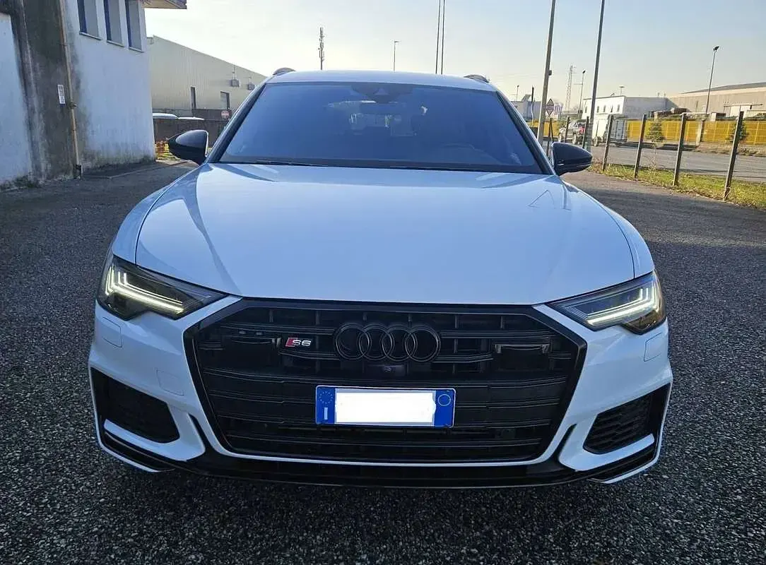 Usata Audi S6 Ambiente 349 CV (256 kW) 2019 Bianco Station wagon