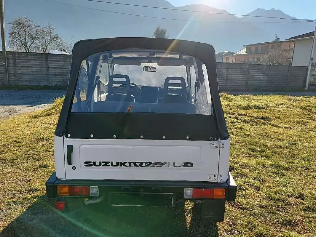 Usata Suzuki Samurai 64 CV (47 kW) 1989 Bianco SUV