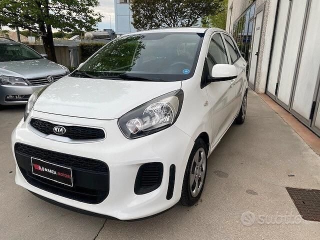 Usata Kia Picanto 67 CV (49 kW) 2016 Bianco Utilitaria