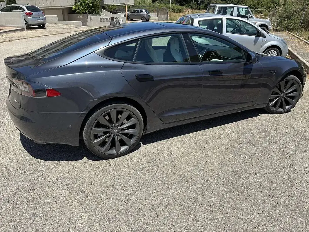 Usata Tesla Model S Long Range AWD 135 kW (184 CV) 2018 Utilitaria