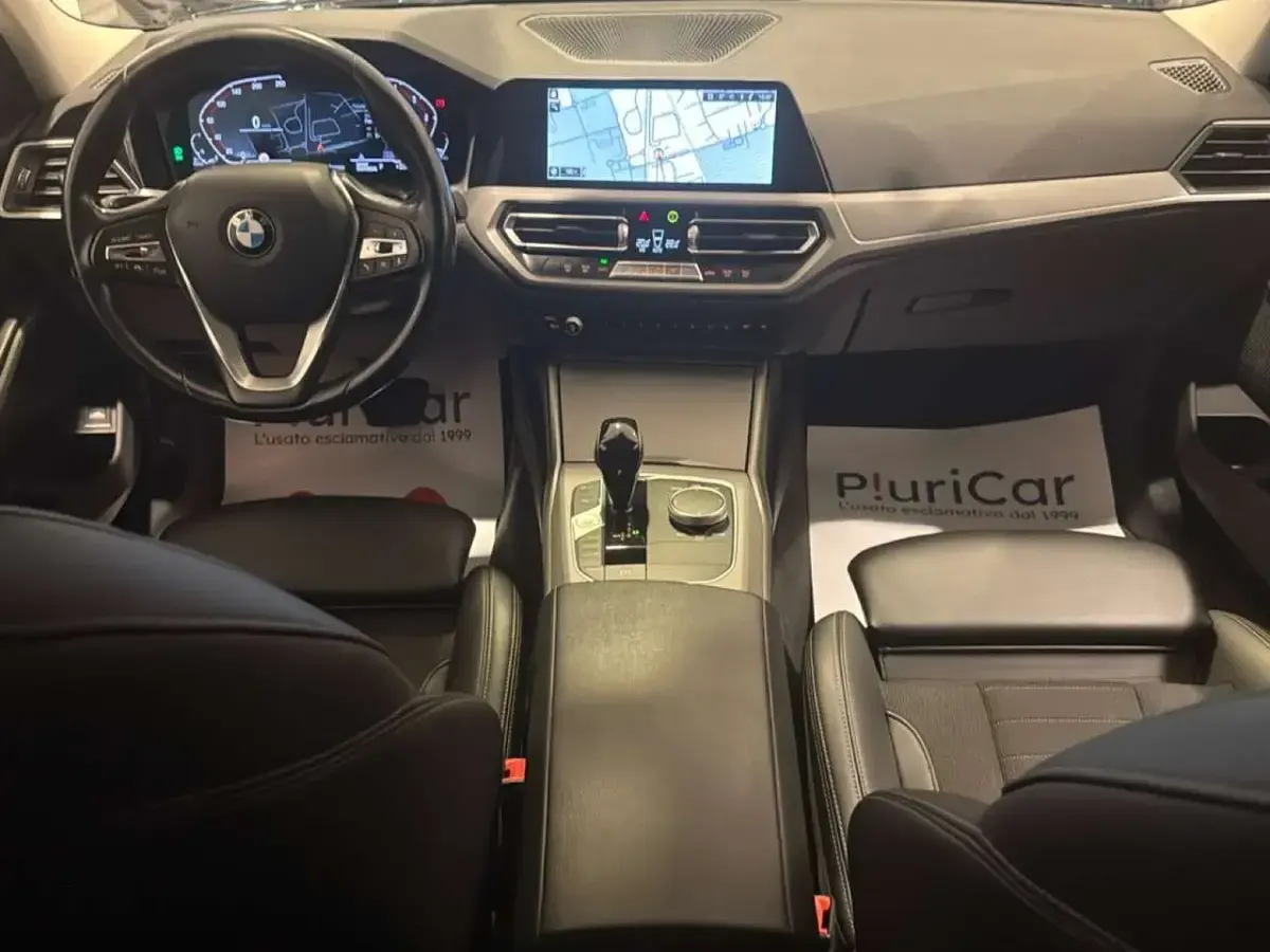 Usata BMW 318 150 CV (110 kW) 2022 Nero Station wagon