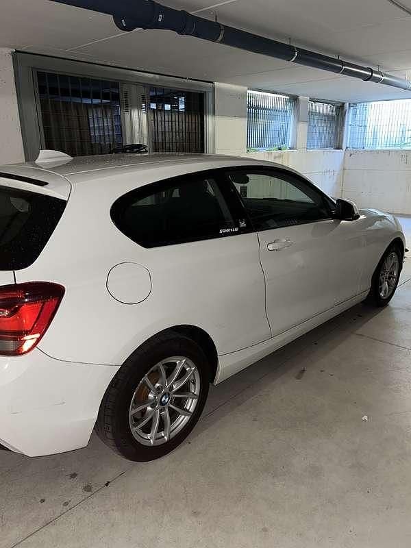 Usata BMW 114 Comfort Edition 95 CV (69 kW) 2015 Utilitaria