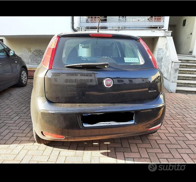 Usata Fiat Grande Punto 65 CV (47 kW) 2018 Nero Utilitaria