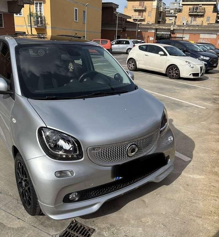 Usata Smart ForFour Superpassion 71 CV (52 kW) 2019 Grigio Utilitaria