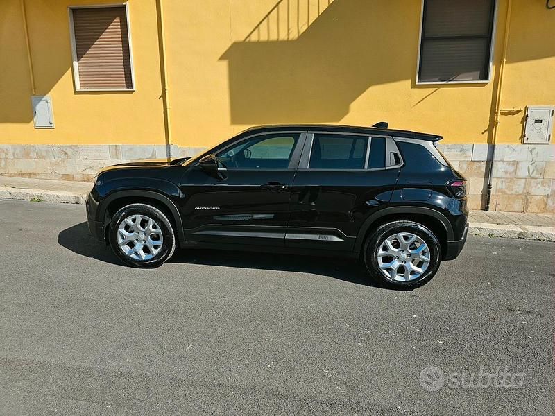 Usata Jeep Avenger 101 CV (74 kW) 2024 Nero SUV