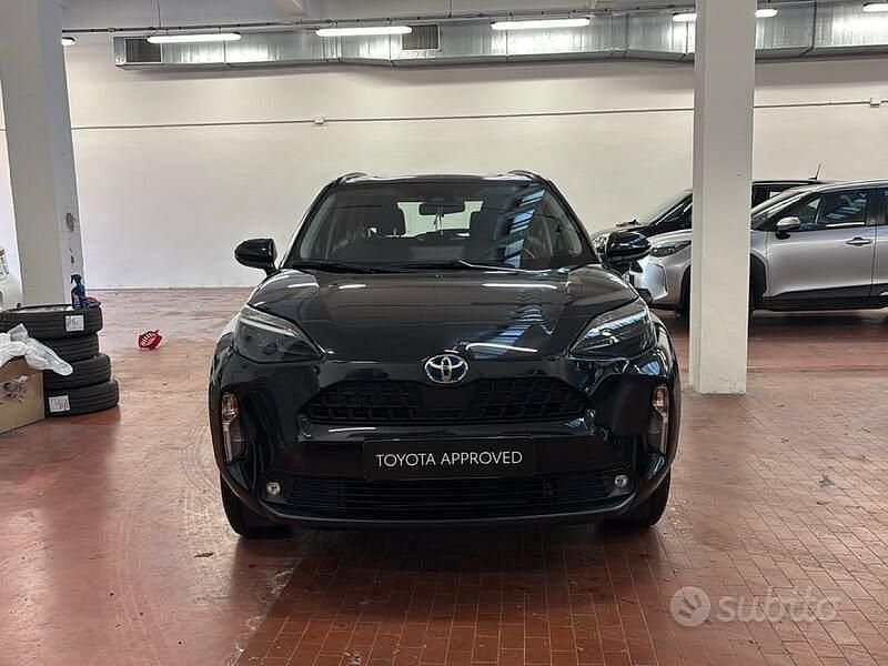 Usata Toyota Yaris Cross Active 116 CV (85 kW) 2023 Nero SUV