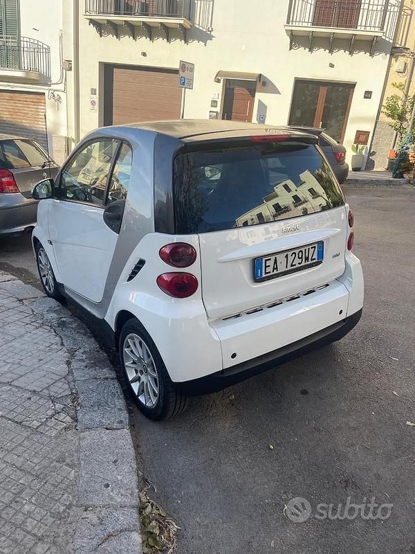 Usata Smart ForTwo Coupé 61 CV (44 kW) 2010 Bianco Coupé