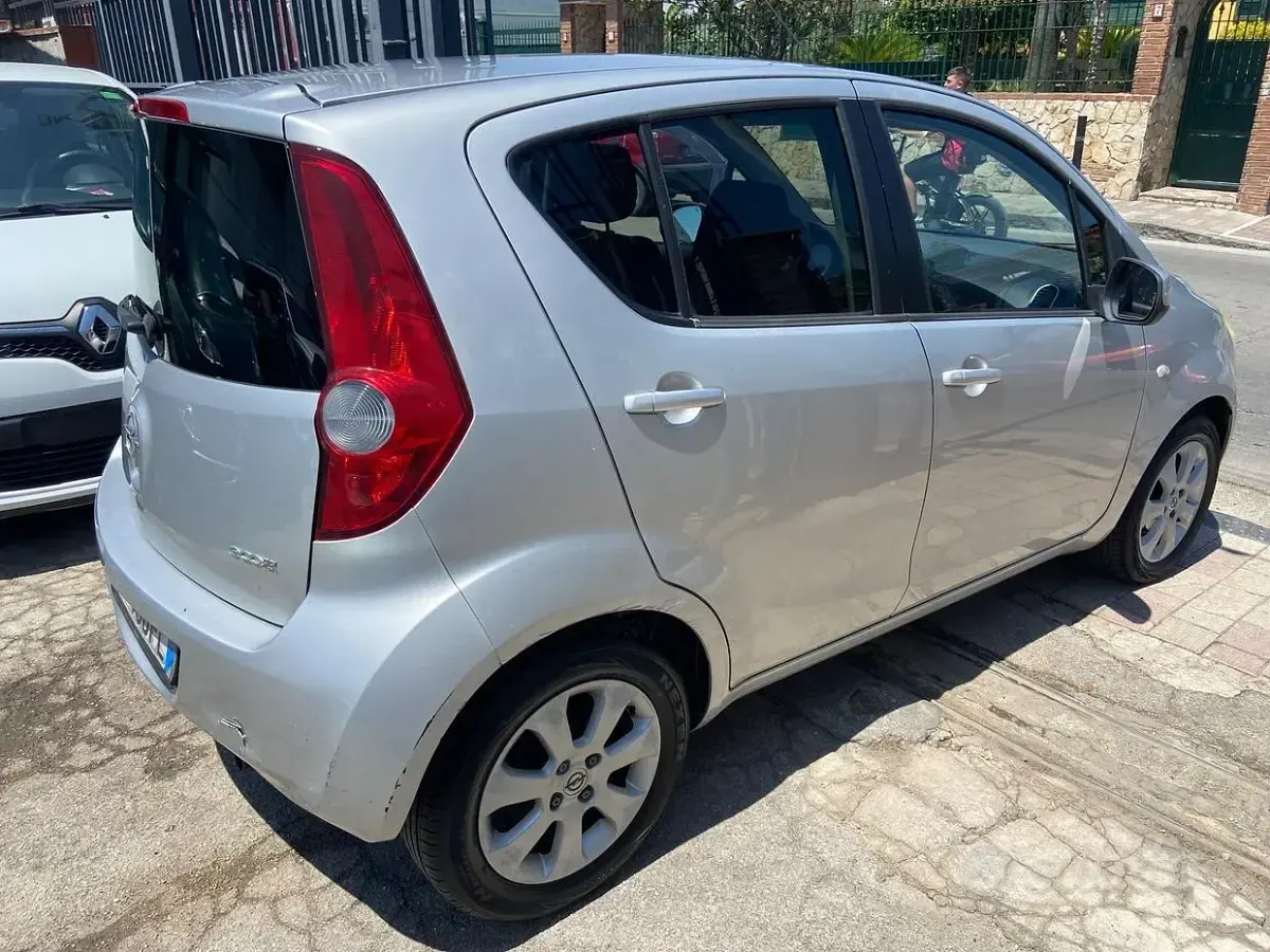 Usata Opel Agila Enjoy 75 CV (55 kW) 2008 Grigio Utilitaria