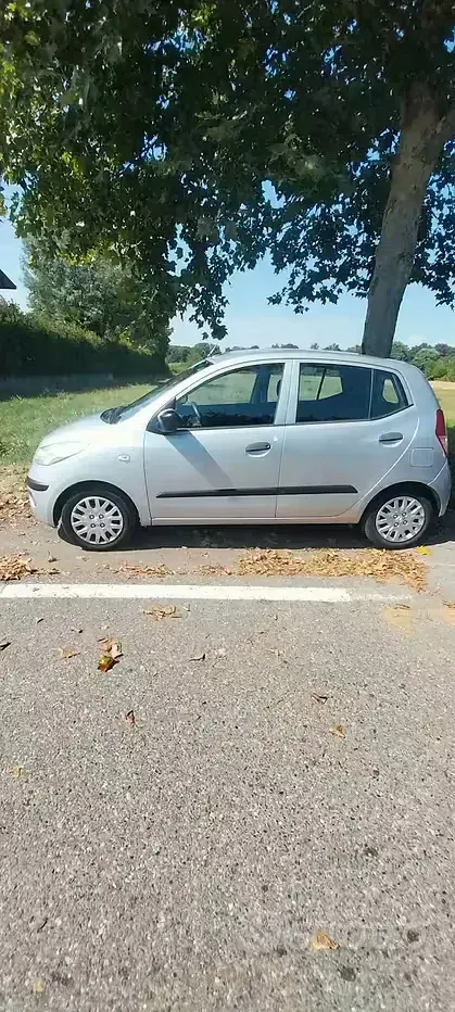 Usata Hyundai i10 66 CV (48 kW) 2009 Grigio Utilitaria