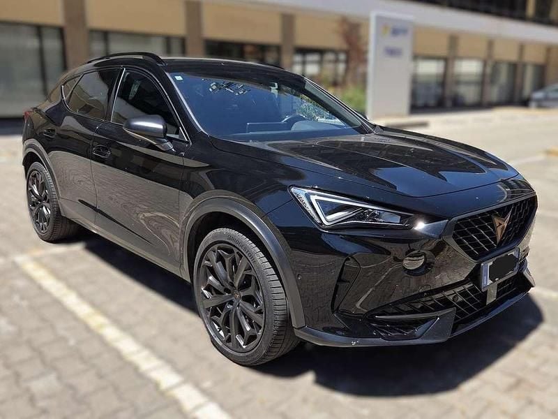 Nero Usata 2024 Cupra Formentor SUV | 31.950 € (Cara) - Immagine 1/4