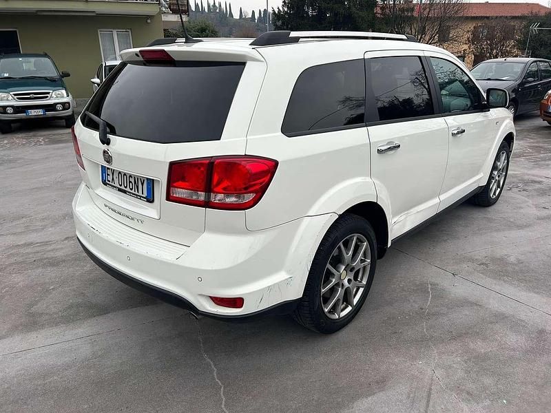 Usata Fiat Freemont Lounge 170 CV (125 kW) 2014 Bianco SUV