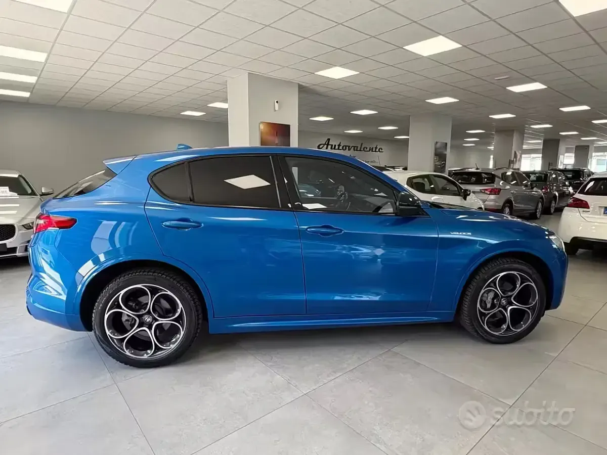 Usata Alfa Romeo Stelvio Veloce 280 CV (205 kW) 2022 Blu SUV