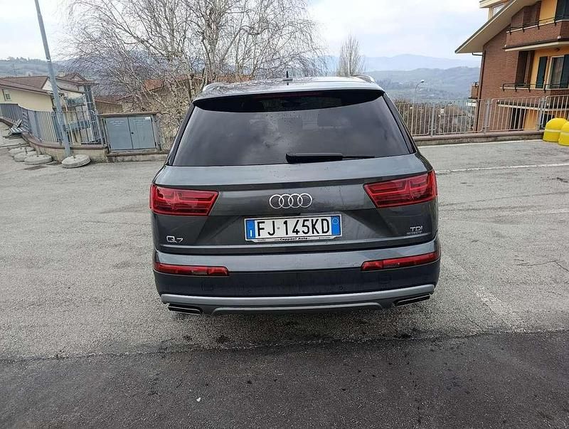 Usata Audi Q7 Sport 272 CV (200 kW) 2017 SUV