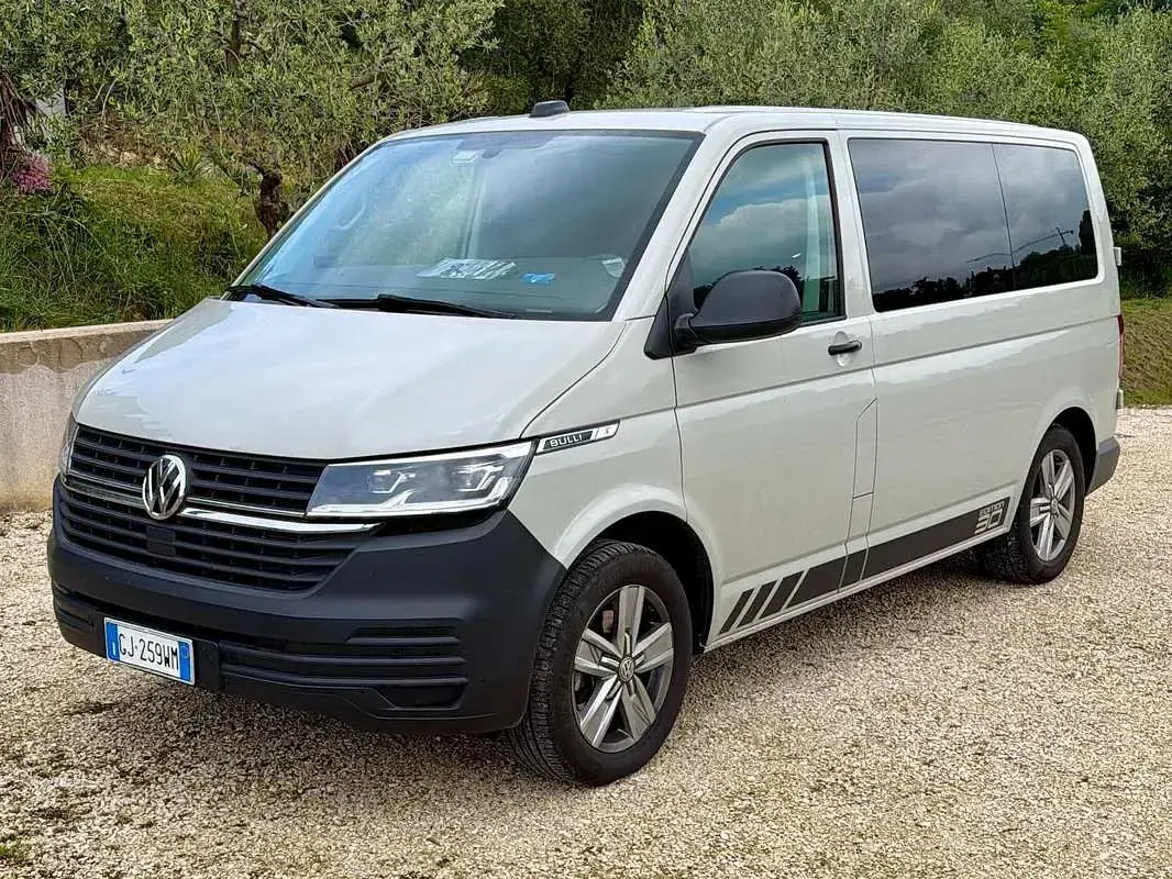 Usata VW T6.1 150 CV (110 kW) 2022 Beige Furgone