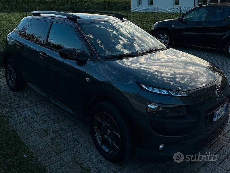 Usata Citroën C4 82 CV (60 kW) 2017 Nero Berlina