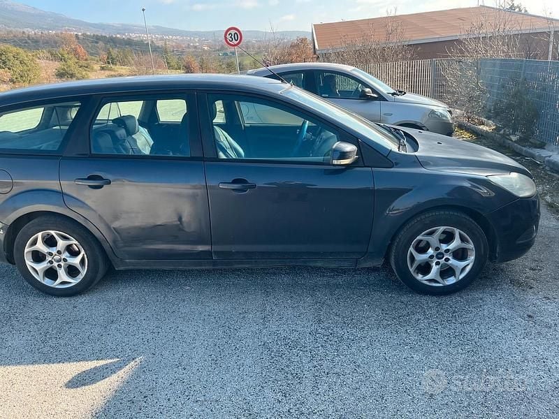 Usata Ford Focus 90 CV (66 kW) 2010 Station wagon