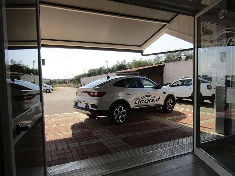 Usata Renault Arkana Intens 140 CV (102 kW) 2021 Bianco SUV