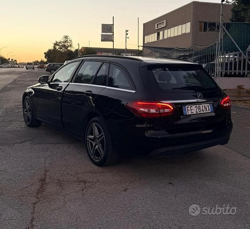 Usata Mercedes C180 Premium Plus 2016 Nero Station wagon