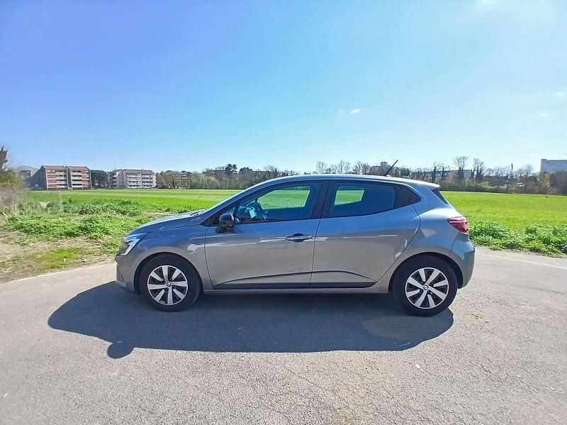 Usata Renault Clio V Equilibre 91 CV (66 kW) 2023 Other Berlina