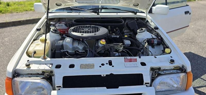 Usata Ford Escort Cabriolet 73 CV (53 kW) 1990 Cabrio