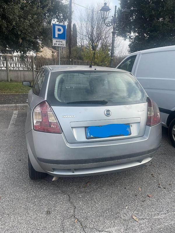 Usata Fiat Stilo 120 CV (88 kW) 2006 Grigio