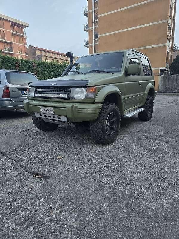Usata Mitsubishi Pajero Top 99 CV (72 kW) 1997 SUV