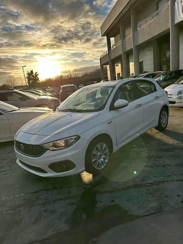 Usata Fiat Tipo Pop 95 CV (69 kW) 2019 Bianco Berlina