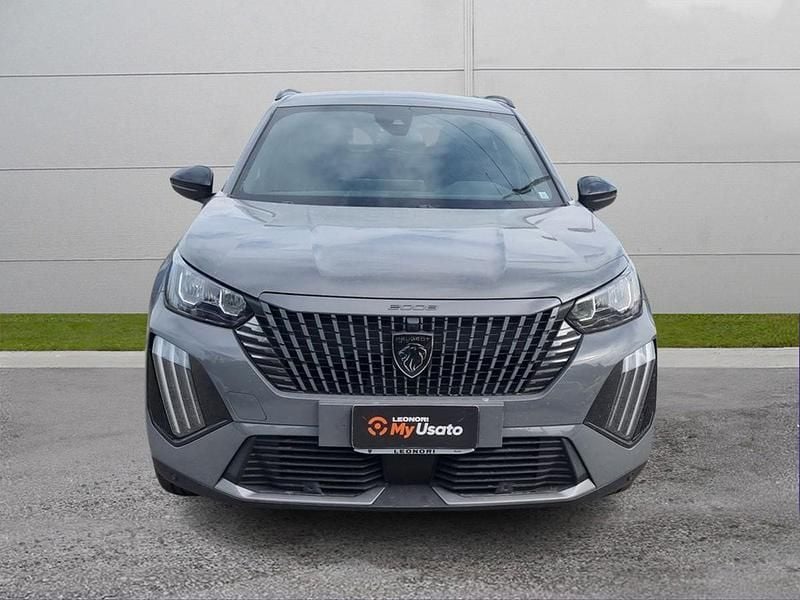 Usata Peugeot 2008 Allure 130 CV (95 kW) 2023 Grigio alluminio SUV