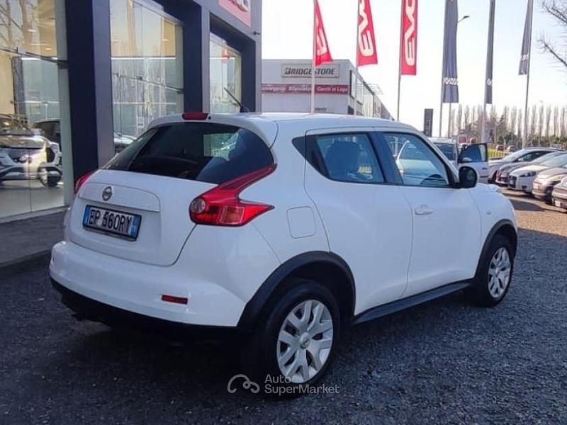 Usata Nissan Juke 101 CV (74 kW) 2012 Bianco SUV