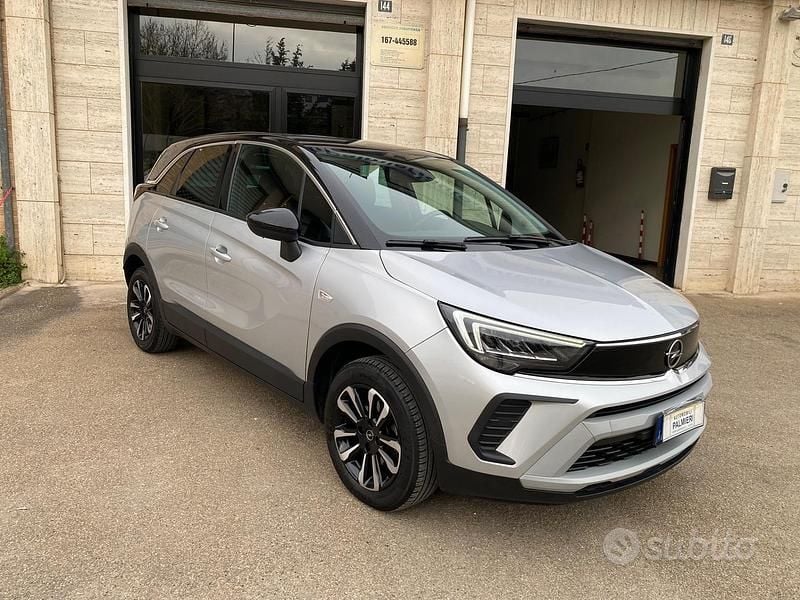 Usata Opel Crossland X Elegance 130 CV (95 kW) 2024 Grigio SUV
