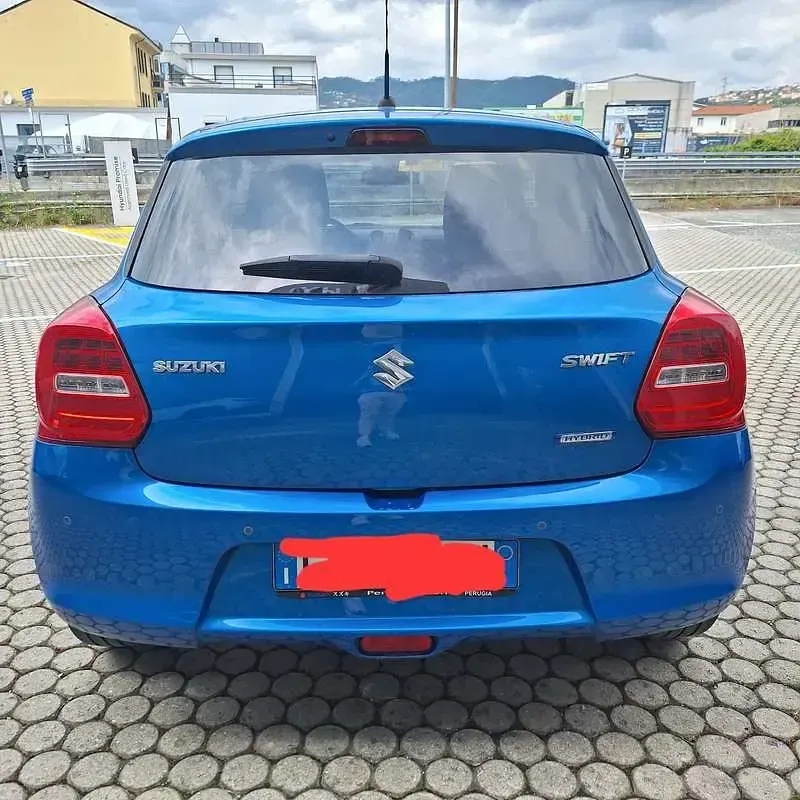 Usata Suzuki Swift 83 CV (61 kW) 2024 Utilitaria