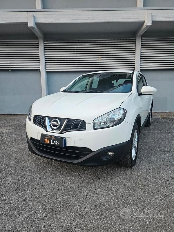 Usata Nissan Qashqai Tekna 116 CV (85 kW) 2012 Bianco SUV