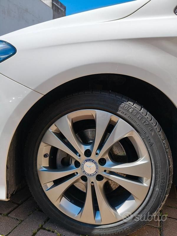 Usata Mercedes B200 Executive 135 CV (99 kW) 2017 Bianco Monovolume