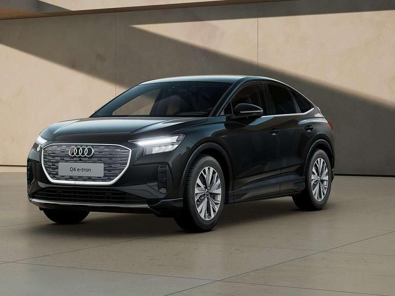 Nuova Audi Q4 Sportback e-tron Advanced 88 kW (121 CV) 2025 Nero mito metallizzato SUV