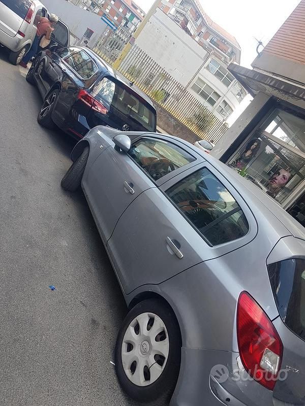 Usata Opel Corsa 69 CV (50 kW) 2009 Grigio Utilitaria