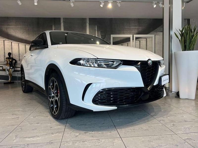 Usata Alfa Romeo Tonale Super 131 CV (96 kW) 2024 Bianco SUV