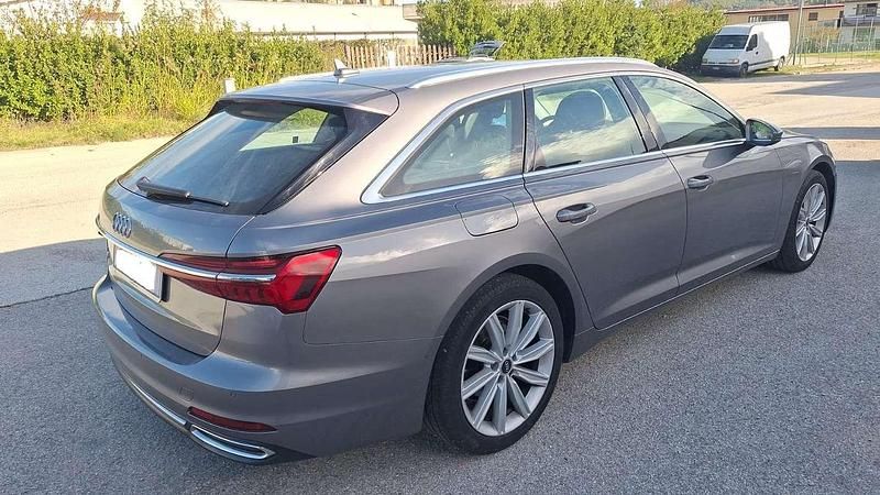 Usata Audi A6 Business Plus 204 CV (150 kW) 2021 Grigio Station wagon
