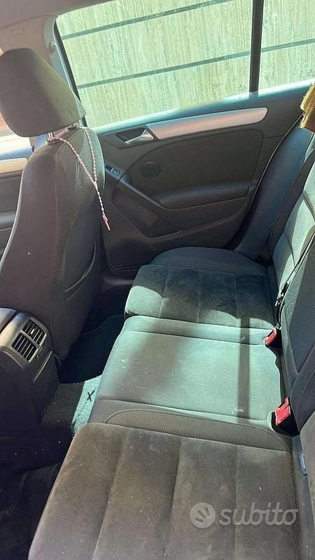 Grigio Usata 2012 VW Golf VI Utilitaria | 3200 € (Super prezzo) - Immagine 1/4