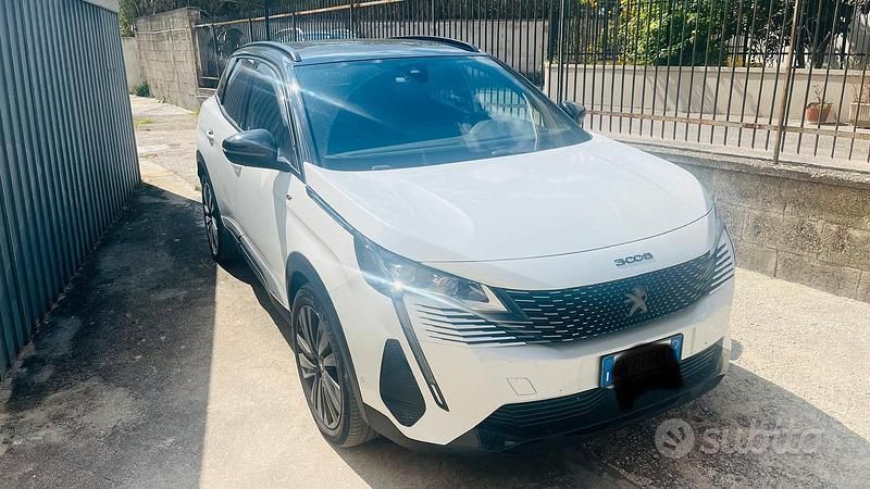 Usata Peugeot 3008 GT 131 CV (96 kW) 2023 Bianco SUV