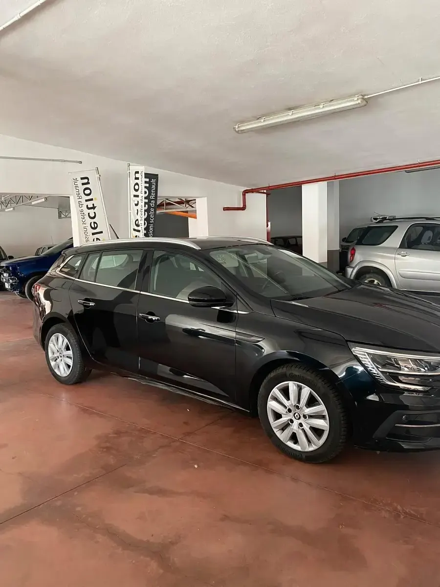 Usata Renault Mégane GrandTour Techno 115 CV (84 kW) 2022 Nero Station wagon