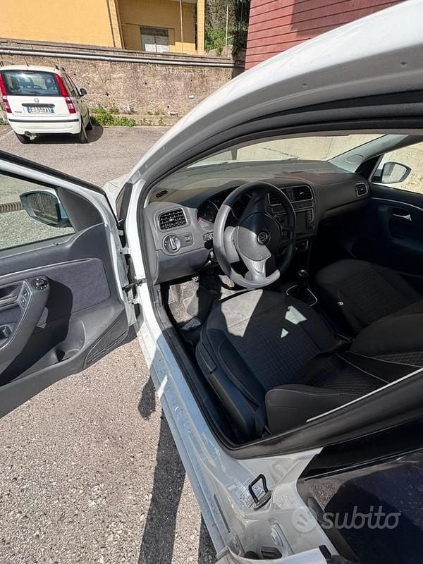 Usata VW Polo 75 CV (55 kW) 2017 Bianco Berlina