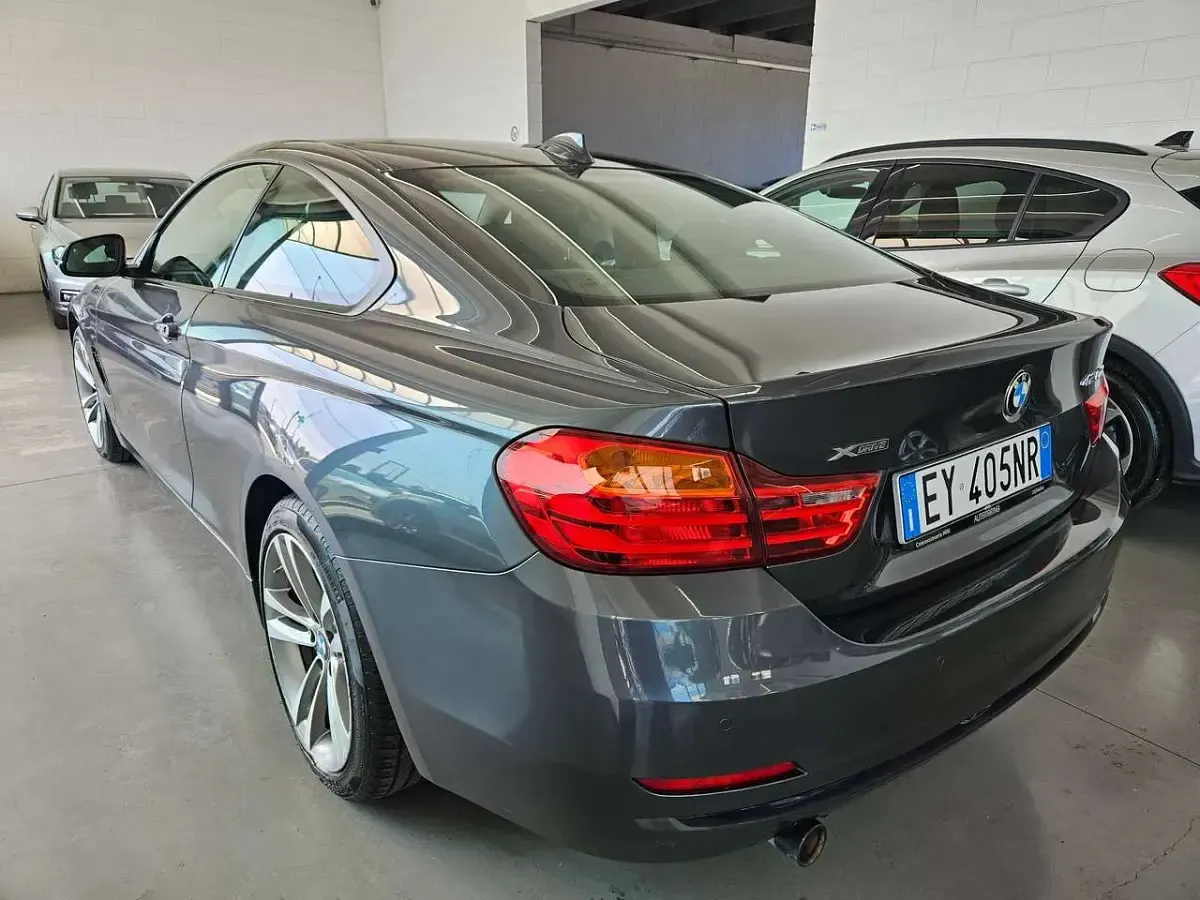 Usata BMW 420 Coupé Sport Line 184 CV (135 kW) 2015 Grigio Coupé
