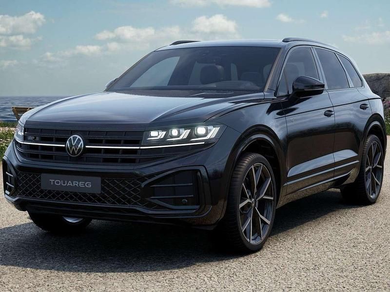 Nuova VW Touareg Edition 231 CV (169 kW) 2026 Grenadill black metallizzato SUV